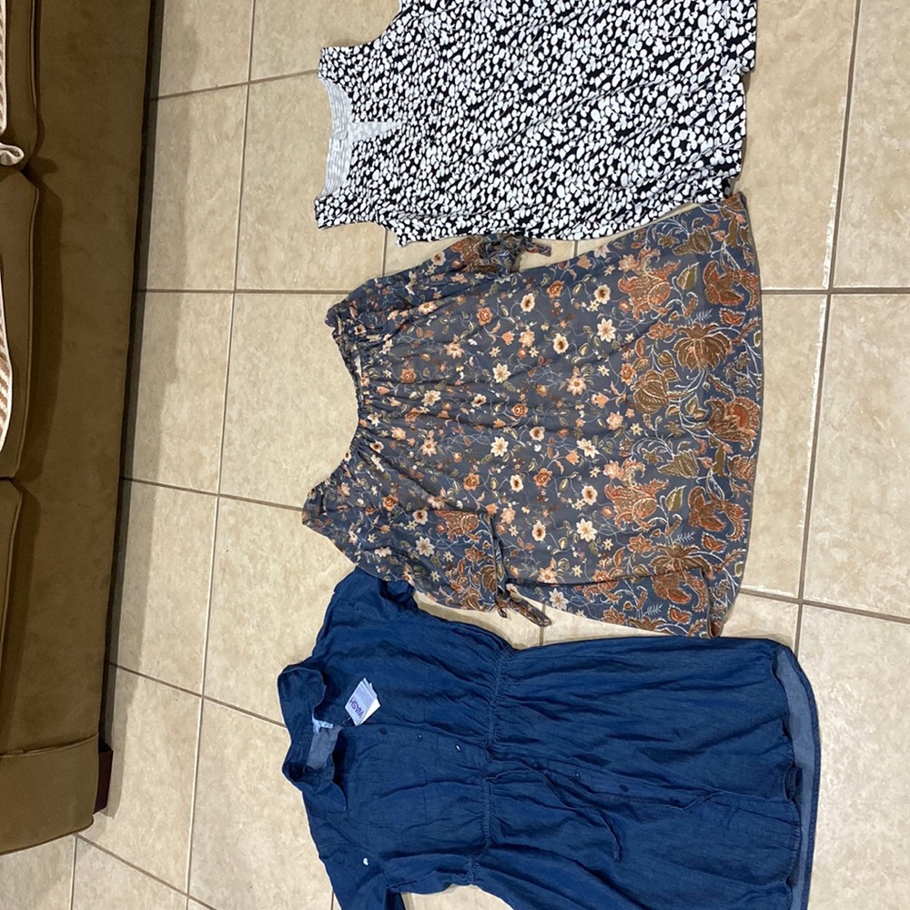 Bundle Women’s summer dresses size medium